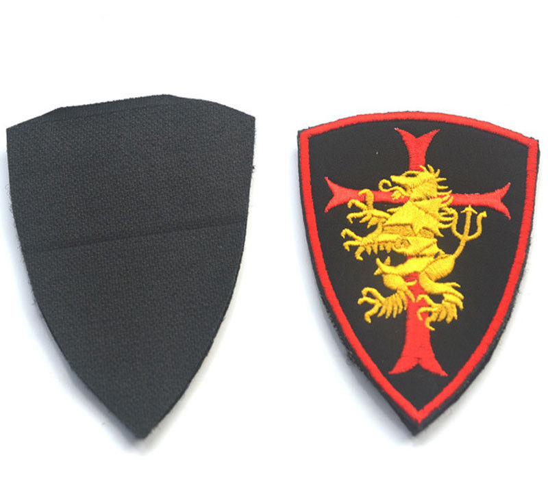 Multi - Colors Custom Cloth Badges Iron On / Adhesive Backing Embroidered Technic